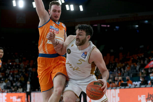 减少比赛中 减少比赛中